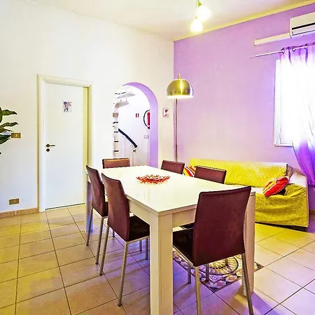 People Bed & Breakfast