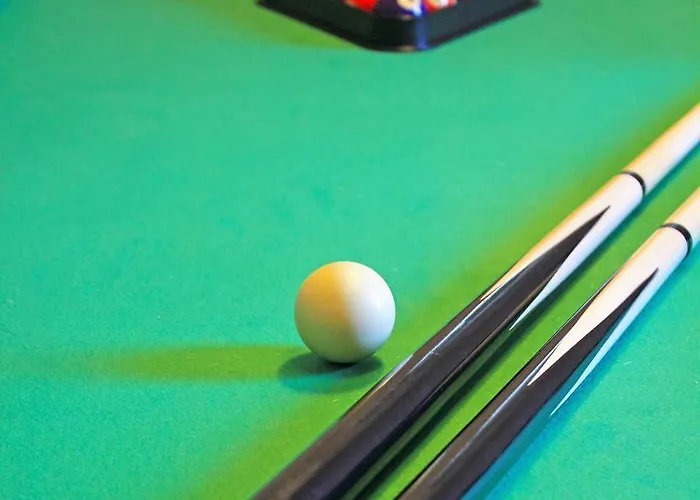 Bed & Breakfast People 2*