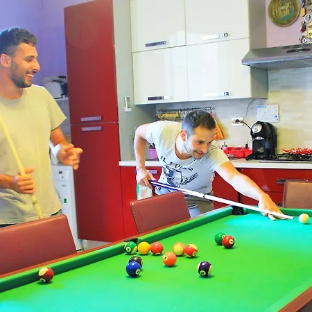 Frühstückspension People 2*